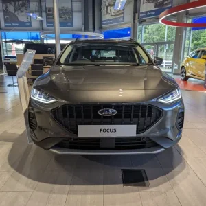 2025 Ford Focus 1.0 EcoBoost Hybrid mHEV Active X Edition 5dr Hatchback Petrol Manual - Image 4