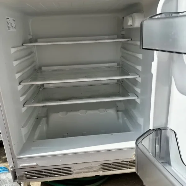 Working fridge free