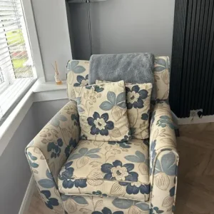 3-Seater Couch with Accent Chair (Collection or Delivery) - Image 2