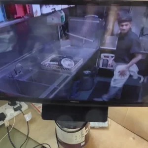 TV 32 inches Samsung 32'' HD Ready Digital LED TV Hackney, London - Image 7