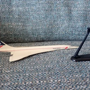 Model of a British Airways Concorde - collectible - Image 4