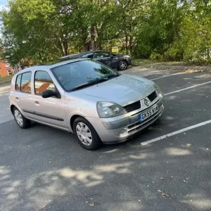 Renault, CLIO, automatic , low low mileage 1390 (cc), 5 doors - Image 2