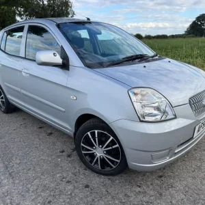 2005 Kia Picanto 1.1 LX 5-door hatchback petrol manual