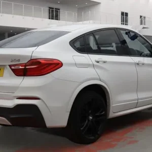 2018 BMW X4 3.0 35d M Sport SUV 5dr Diesel Auto xDrive Euro 6 (s/s) (313 ps) COUPE Diesel Automatic - Image 8