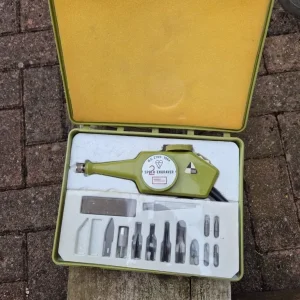 Vintage Retro Powerline Model 72 Hobbyist Kit in great condition