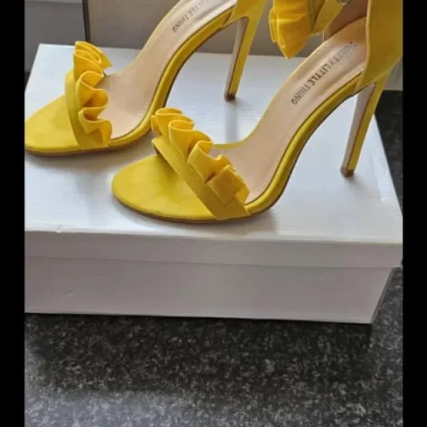 Yellow heels