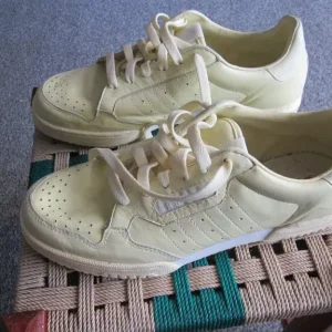 Women's Trainers