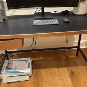 2 natuzzi sofas and 1 desk available - Image 3