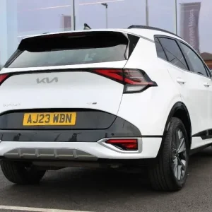 2023 Kia Sportage 1.6 H T Gdi Gt Line S Suv 5dr Petrol Hybrid Auto Awd Euro 6 (s/s) (226 Bhp) EST... - Image 4