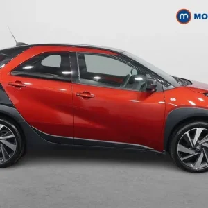 2022 Toyota Aygo X 1.0 VVT-i Edge 5dr Hatchback Petrol Manual - Image 8