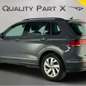 2022 Volkswagen Tiguan 1.5 TSI Life Euro 6 (s/s) 5dr ESTATE Petrol Manual - Image 5