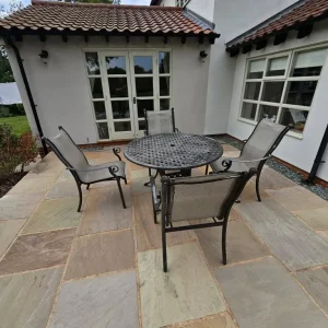 Garden Table & 4 Chairs - Image 2