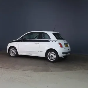 2009 Fiat 500 1.2 Lounge 3dr Hatchback - Image 8