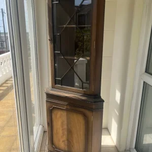 Antique corner cabinet - Image 2