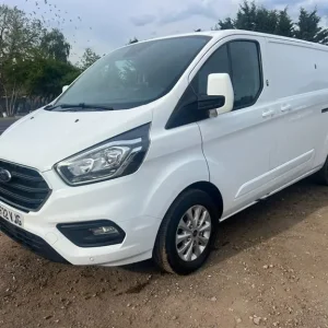 2022 Ford Transit Custom 300 LIMITED P/V ECOBLUE L2 Panel Van Diesel Manual - Image 6