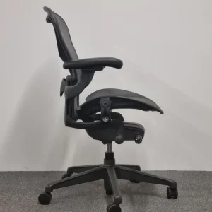 Herman Miller Remastered Aeron Chair Size B - Image 3