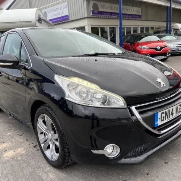 2014 Peugeot 208 1.4 HDi Allure 5dr HATCHBACK Diesel Manual