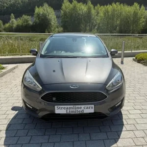 FORD FOCUS 1.0 T EcoBoost Zetec 2015 - Image 2