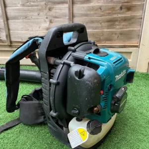 Makita EB5300TH petrol backpack leaf blower - Image 3