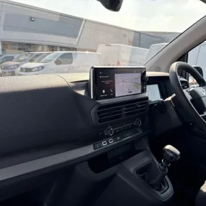 Vauxhall Vivaro Panel 2.0 Turbo D Pro Xl Panel Van 6dr Diesel Manual Lwb Euro - Image 8