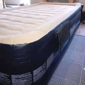 Bestway single inflatable bed. Electric pump.