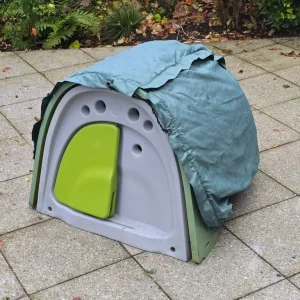 Omlet Eglu chicken coop - Image 4