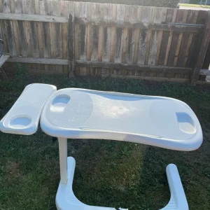 Over top bed table - Image 4