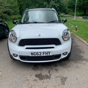 Mini, COUNTRYMAN, Hatchback, 2013, Manual, 1995 (cc), 5 doors