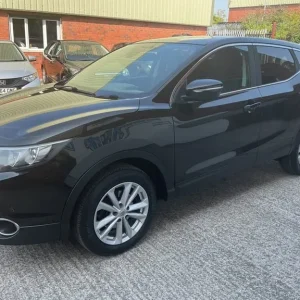 2014 Nissan Qashqai 1.5 DCI ACENTA PREMIUM 5DR Manual Hatchback Diesel Manual - Image 6