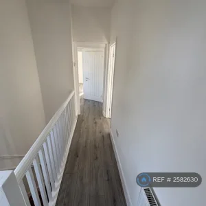 2 bedroom flat in Tudor Road, Westcliff-On-Sea, SS0 (2 bed) (#2582630) - Image 5