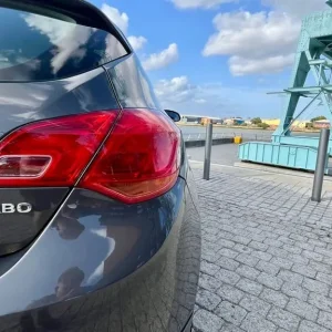 2015 Vauxhall Astra 1.4i VVT 16v Limited Edition 5dr Hatchback Petrol Manual - Image 6