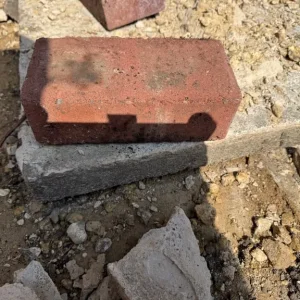 Block Paving (approx70), edging stones (20+) FREE - Image 3