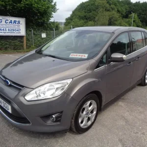 2014 Ford Grand C-Max Zetec TDCI 115 MPV Diesel Manual - Image 2