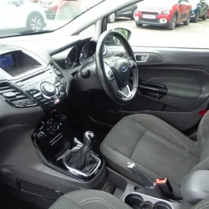 2016 Ford Fiesta Titanium Hatchback Petrol Manual - Image 4
