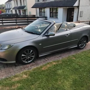 Saab, 9-3, Convertible, 2009, Manual, 1910 (cc), 2 doors - Image 2