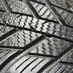 205 55 16 2 x tyres Nexen Nblue 4 Season - Image 4