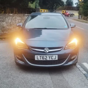Vauxhall Astra AUTOMATIC 10 months MOT very great car no issues - Image 2