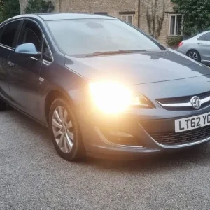 Vauxhall Astra AUTOMATIC 10 months MOT very great car no issues - Image 3