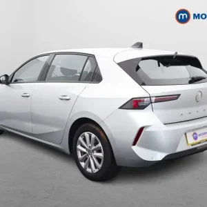 2022 Vauxhall Astra 1.2 Turbo 130 Design 5dr Hatchback Petrol Manual - Image 5