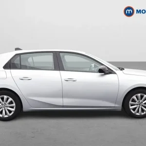 2022 Vauxhall Astra 1.2 Turbo 130 Design 5dr Hatchback Petrol Manual - Image 8