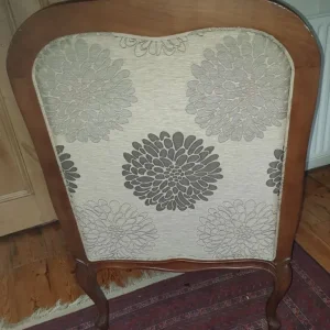 Luxury upholstered carved armchair - Image 2