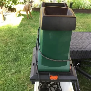 Garden shredder