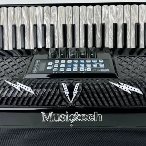 Superlight Reedless Accordion 5.2kg - Musictech Musicmaker Digital 50 - 41 keys / 120 Bass - Image 2