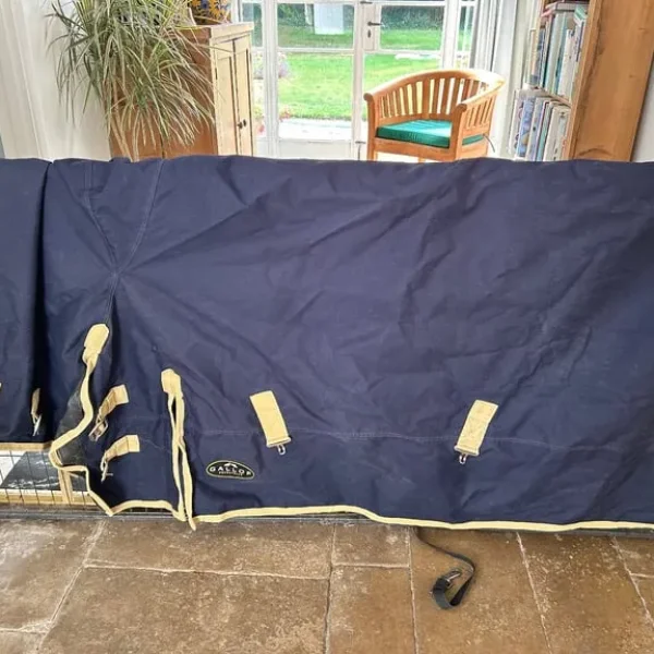 5’6” shires outdoor rug 200g