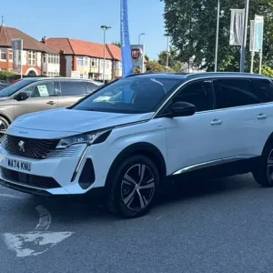2024 Peugeot 5008 1.2 MHEV GT SUV 5dr Petrol Hybrid e-DSC Euro 6 (s/s) (136 ps) SUV Hybrid Automatic - Image 7