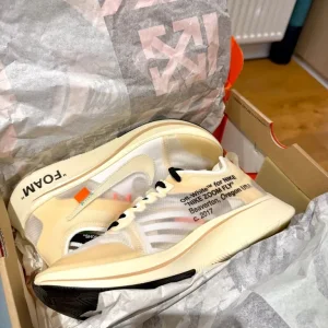 🔥 Brand New Off-White x Nike Zoom Fly ‘The Ten’ – US Size 9 – Rare 2017 Release 🔥 - Image 2