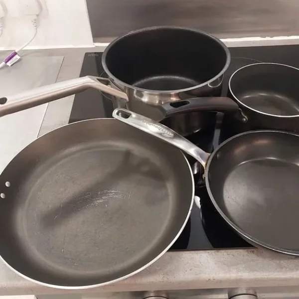 Frying pans and pots 4 pieces
