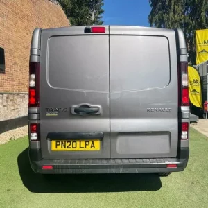 Renault Trafic SL28 SPORT EDC ENERGY DCI - Image 4