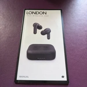 URBANISTA London Wireless Bluetooth In-Ear Earphones - Black - Image 4