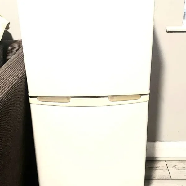 Fridge freezer for sale in excellent working condition